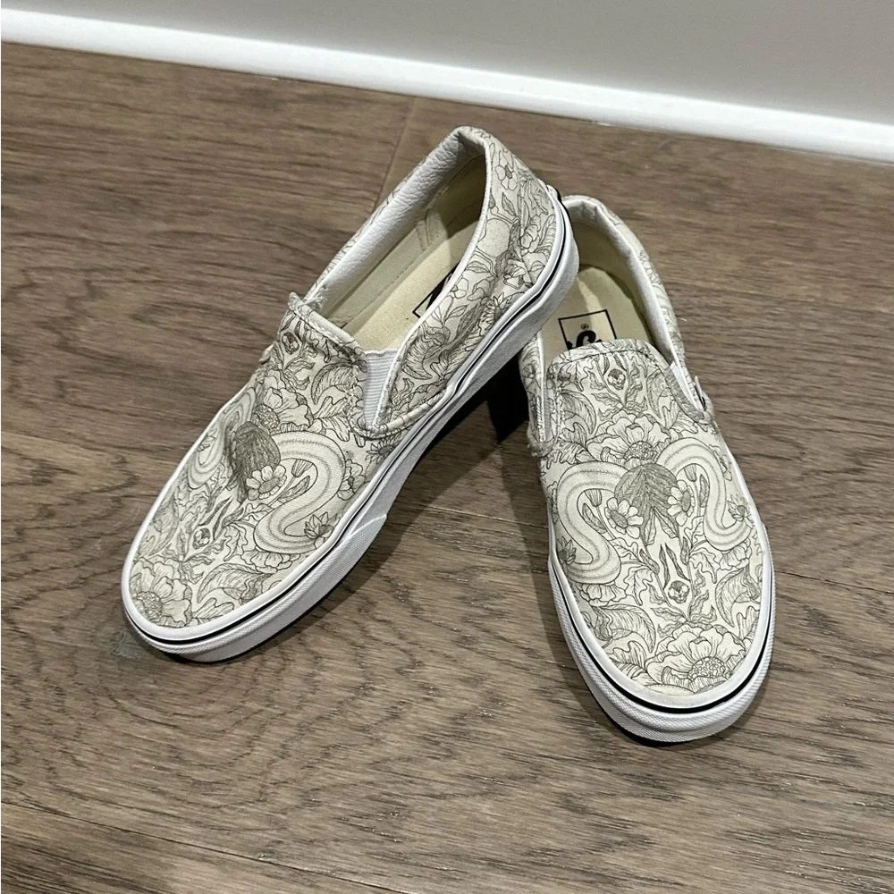Vans Women's Slip-On Shoes - Cream and Gray - Picture 2 of 4